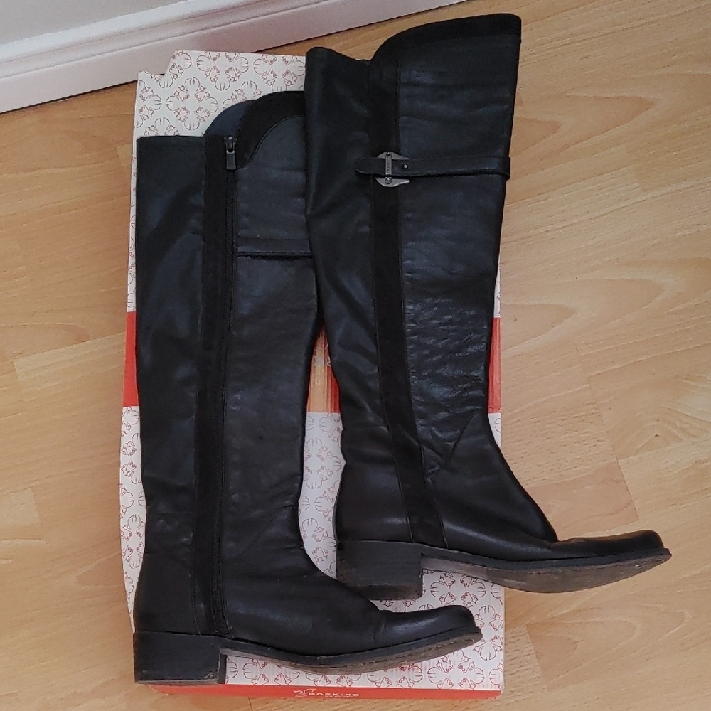Black Knee-High Leather Boots